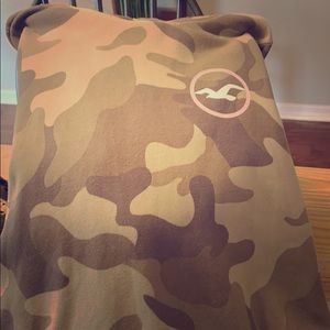 Hollister camo hoodie size Large